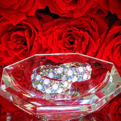 CANDY - EJ1839 - CRYSTAL HOOPS - Jimmy Crystal New York