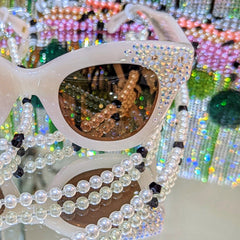 EYEGLASSES CHAIN WITH PEARLS - Jimmy Crystal New York
